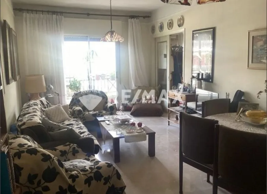 Séjour - Apartment with Unrestricted View in Thessaloniki