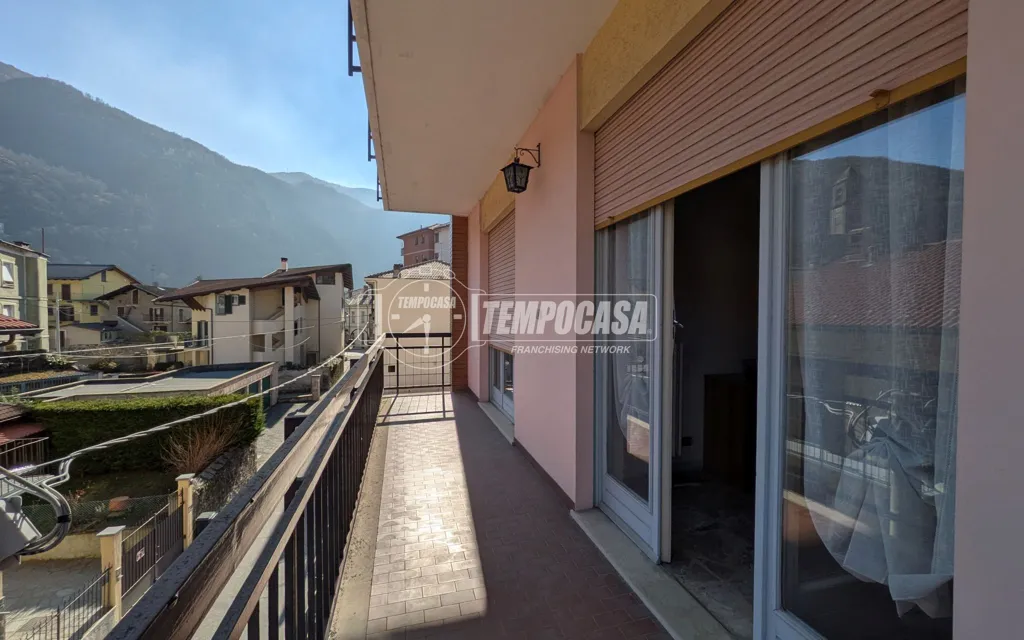 Rõdu - Spacious Apartment with Balconies in Pont-Canavese