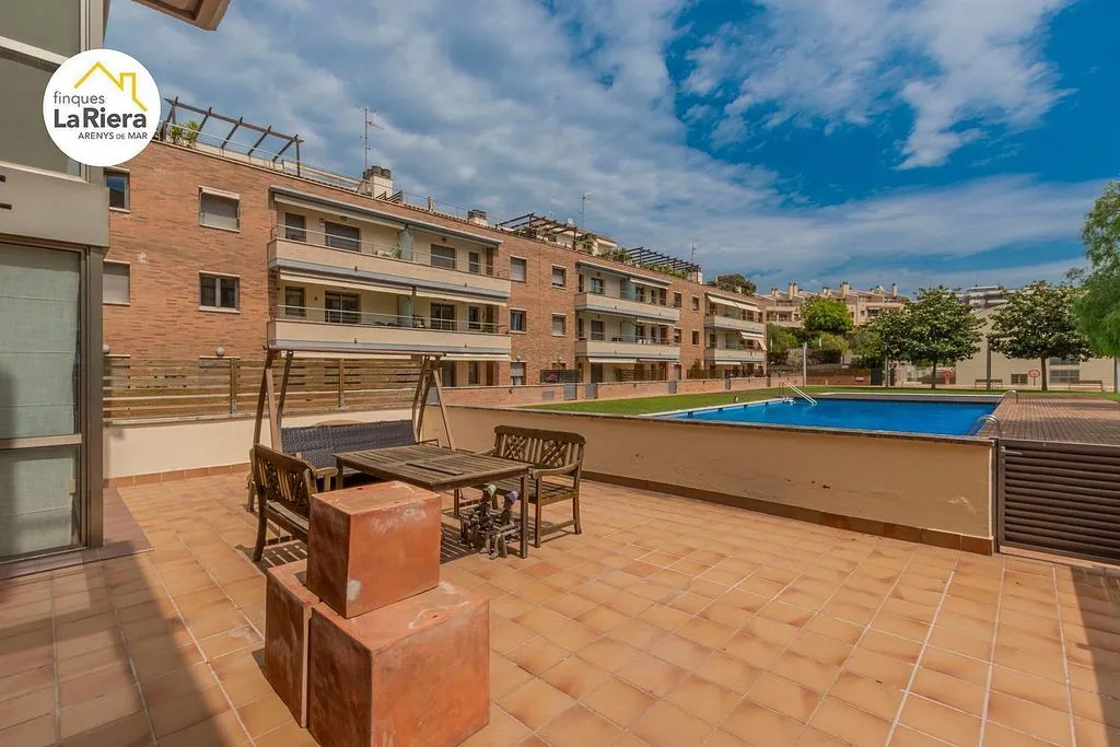 Terrasse - Ground Floor Apartment with Pool in Sant Andreu de Llavaneres