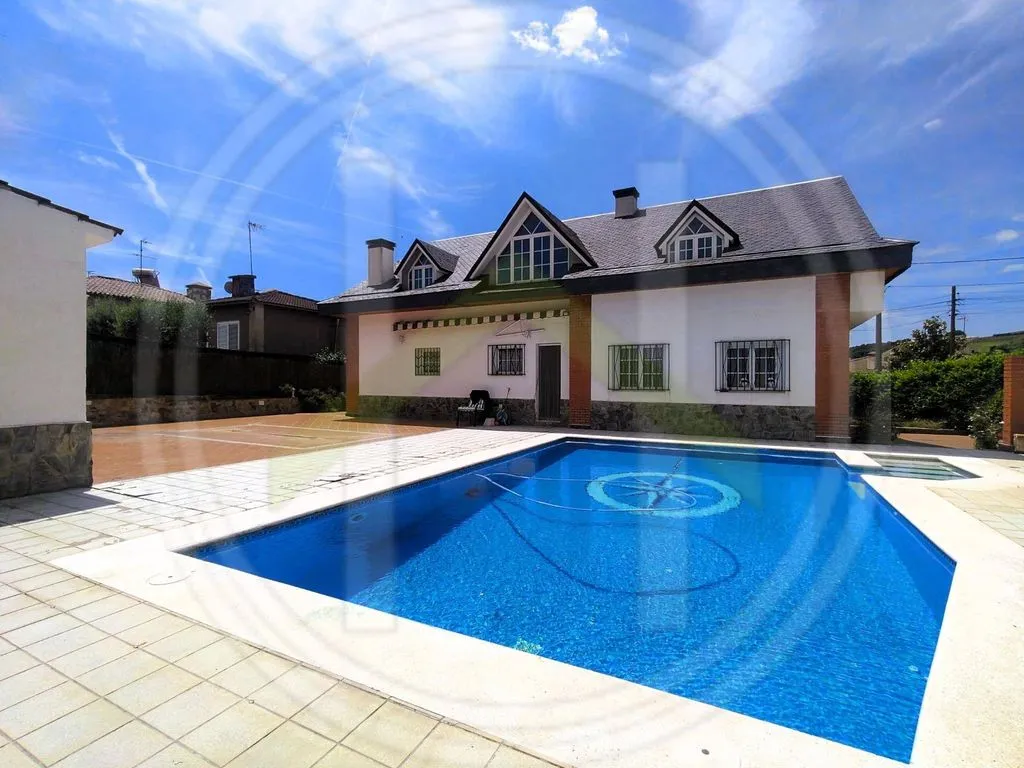 Piscine - Luxury House with Pool in Cànoves i Samalús