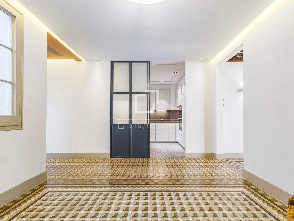 hallway_entrance