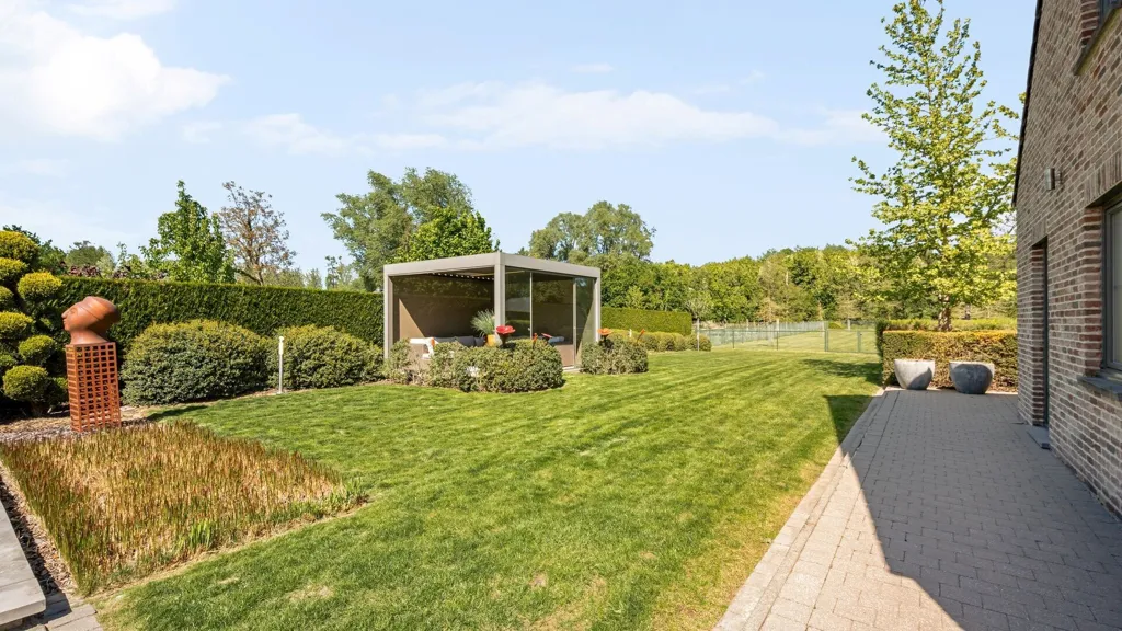 Garden - Stately Villa with Garden in Romershoven