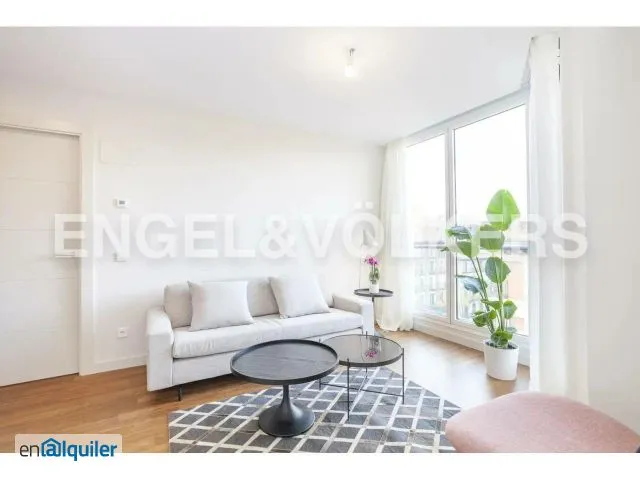Elutuba - Loft-Style Flat with Rooftop Pool in Chamberí