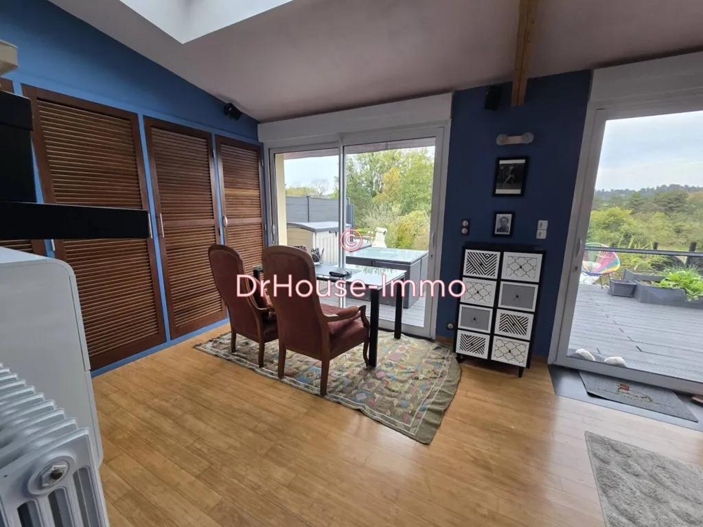 Sala da pranzo - Charming House with Private Island in Arques-la-Bataille