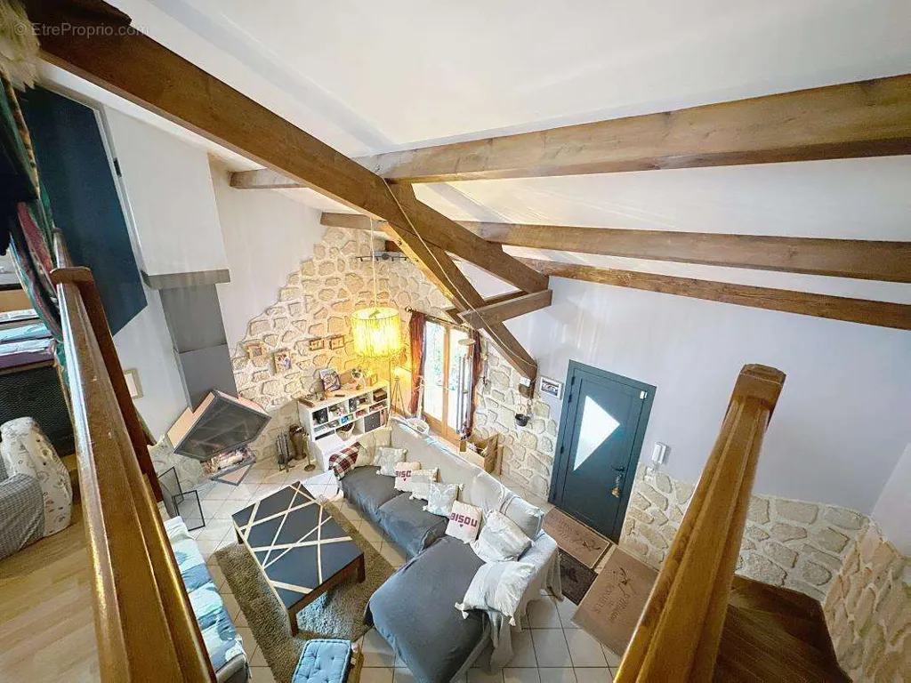 Maison 8 pièces à Mions