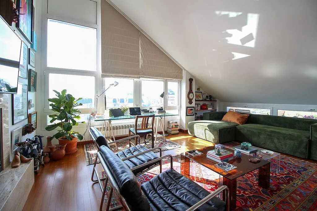Elutuba - South-Facing Duplex with Terraces in Valdenoja