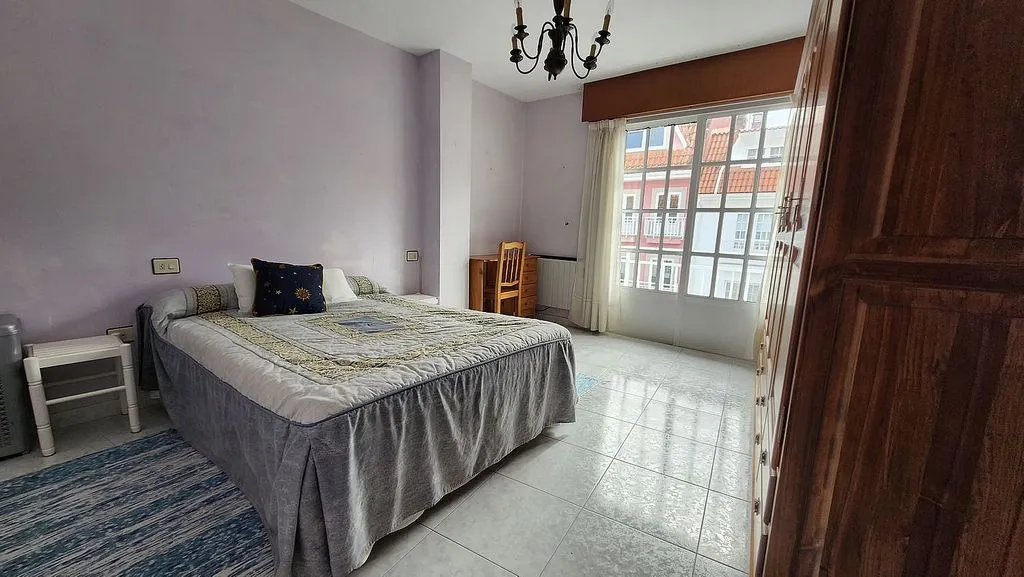Bedrooms - 2-Bedroom Flat with Balcony in Miño