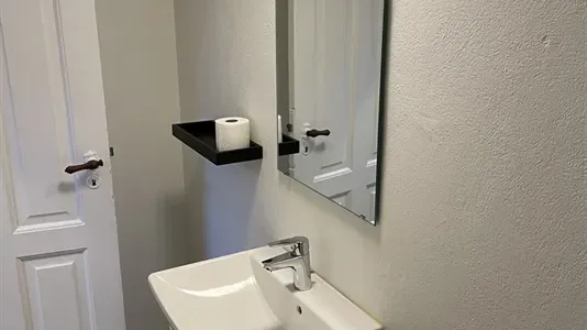 Bathrooms - Renovated Shop in Bjerringbro