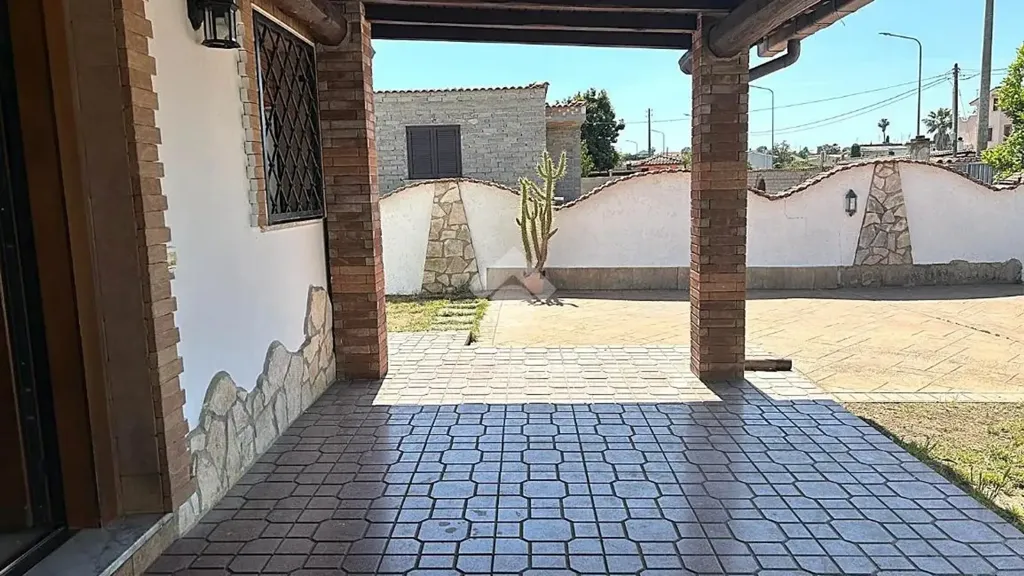Terrace - Bifamily Home with Private Garden in Ardea