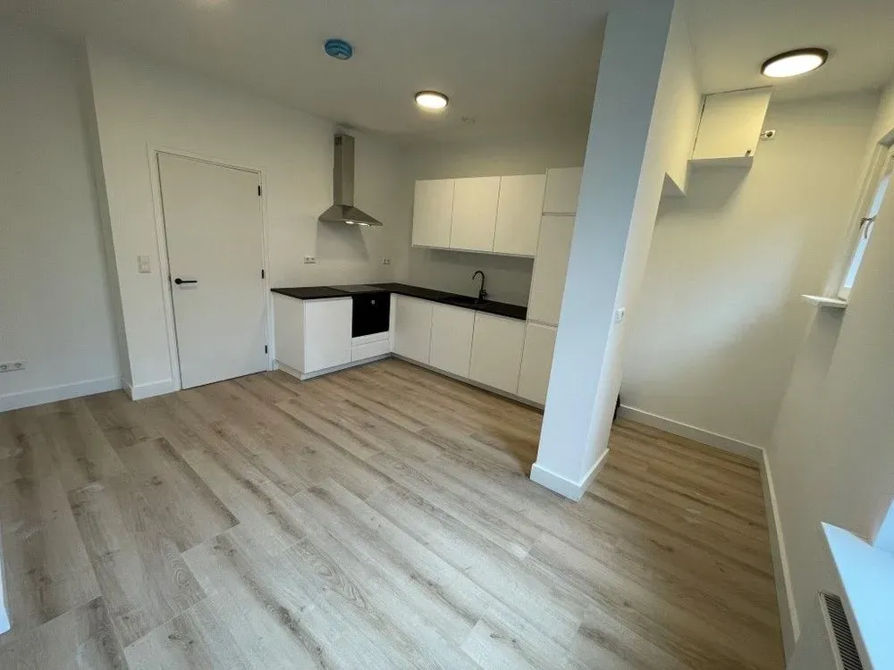 Köök - Renovated Student Apartment in Delfshaven