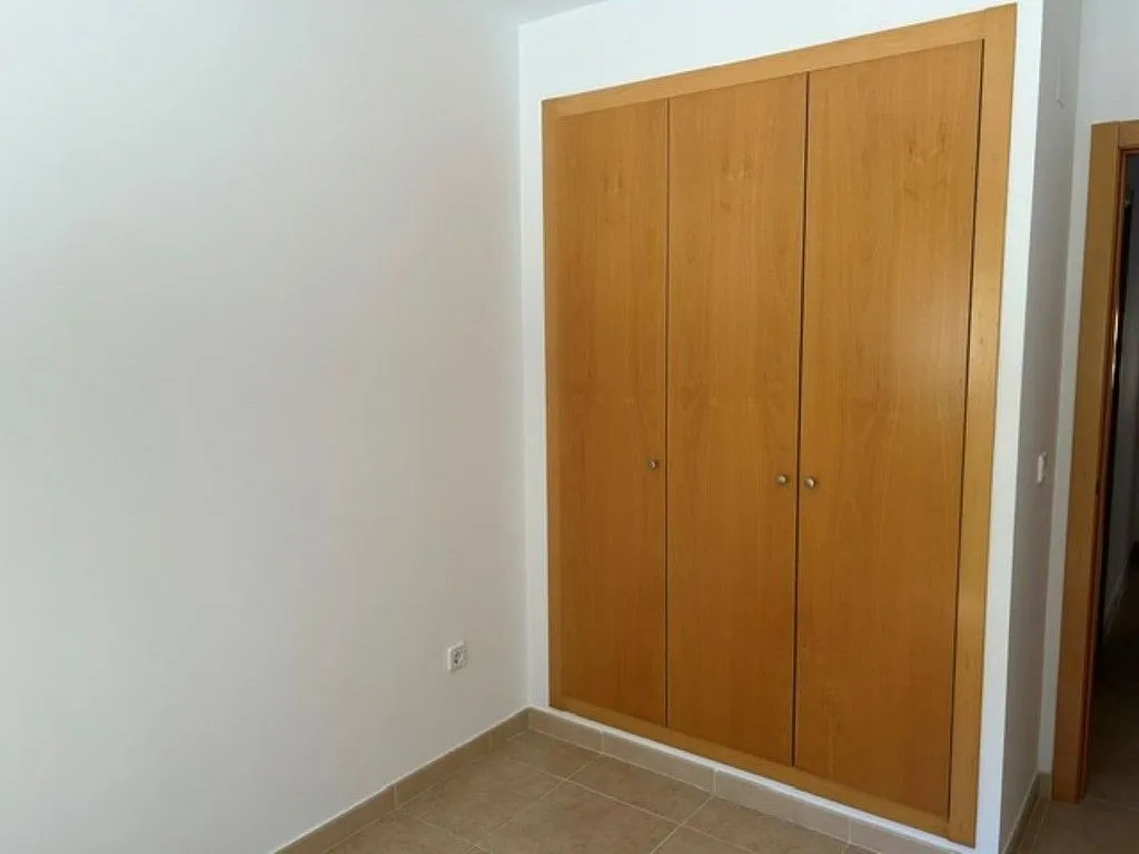 Toad - T1 Apartment with Elevator in Beniarjó