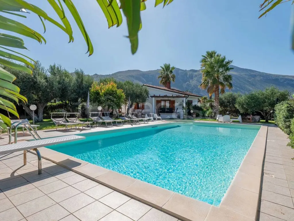 Piscine - Villa with Private Pool in Castellammare del Golfo