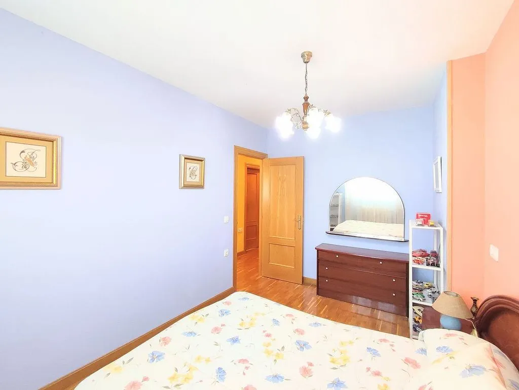 Chambres - Adosado with Garden in Aoiz