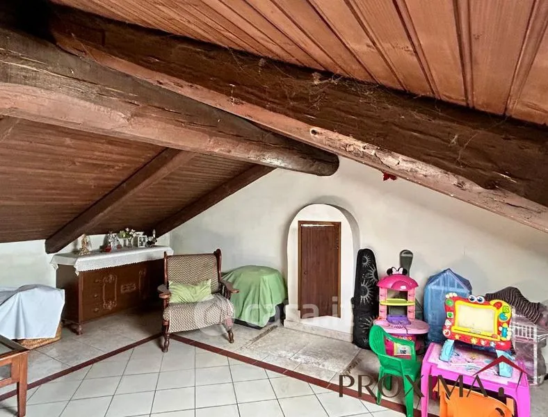 Stanze - Rustic Semidetached House with Alpine View in Villanova d'Asti