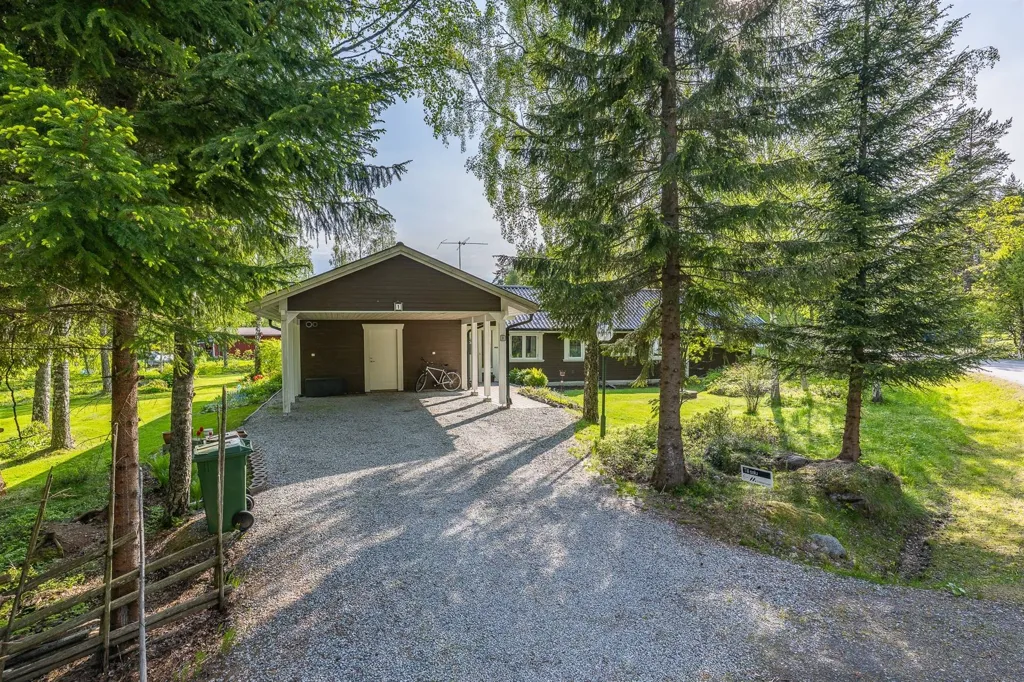 Esterno - Charming Bungalow with Garden near Umeå