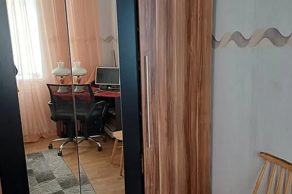 Office - Apartment with Sea View in Kohtla-Järve Centre