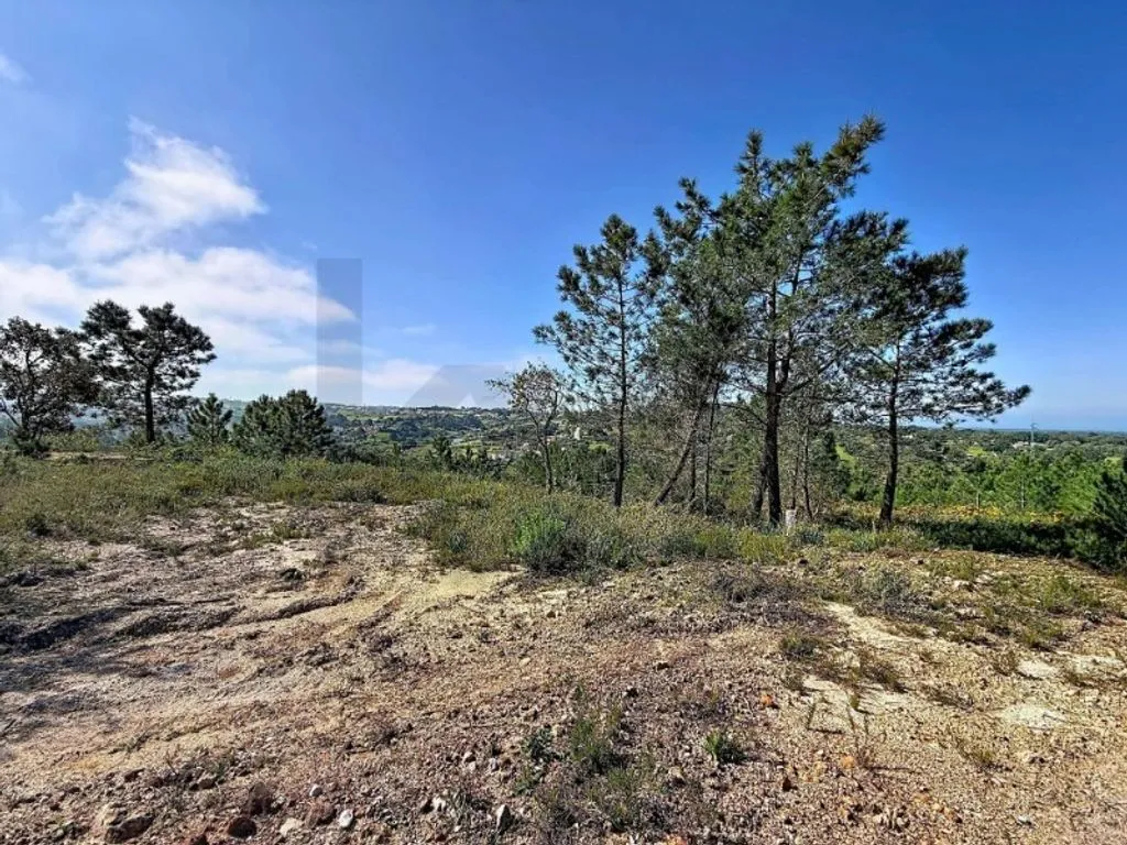 Jardin - Development Land with Water Features in Sesimbra
