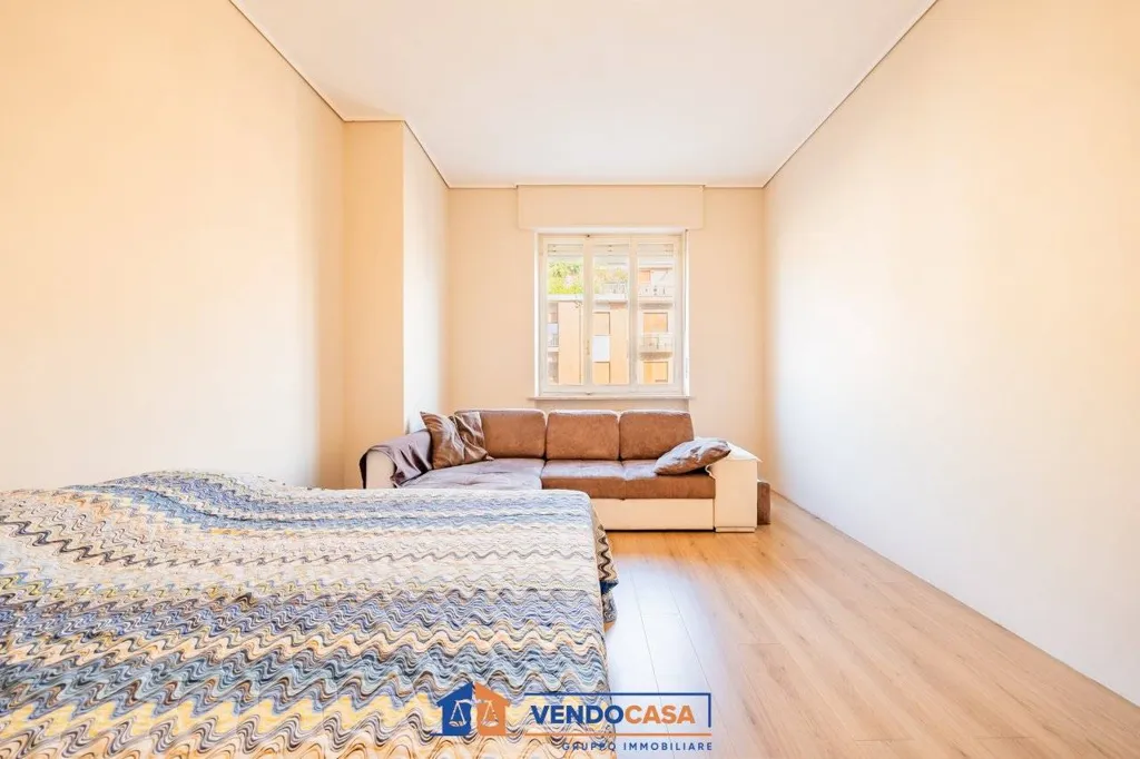 Chambres - Central Rented Flat with Mountain View in Cuneo