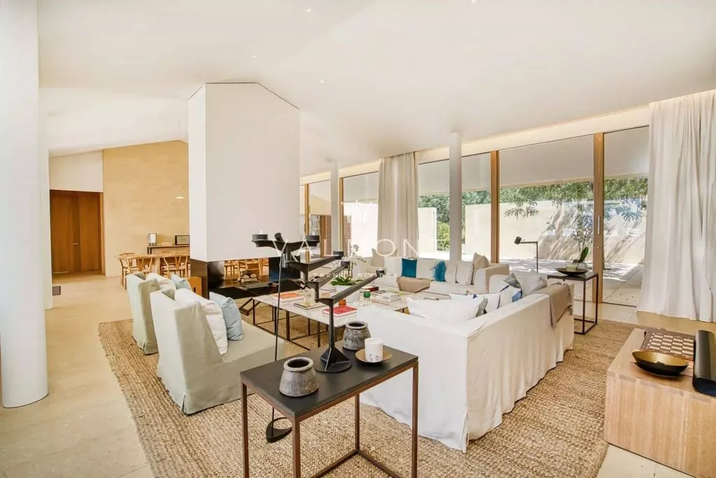 Séjour - Villa Luxueuse avec Vue Mer à Saint-Tropez