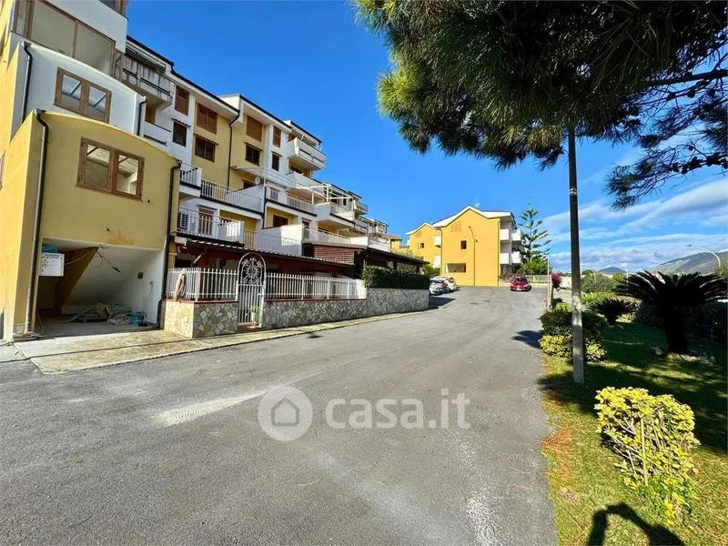 Välivaade - Rustic Bilocale with Mountain View in Scalea