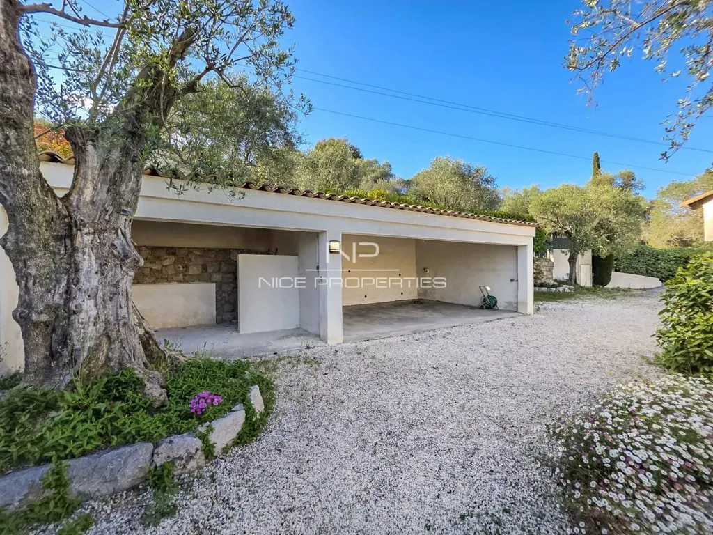 Extérieur - Villa avec Vue Montagne et Piscine à Giraud