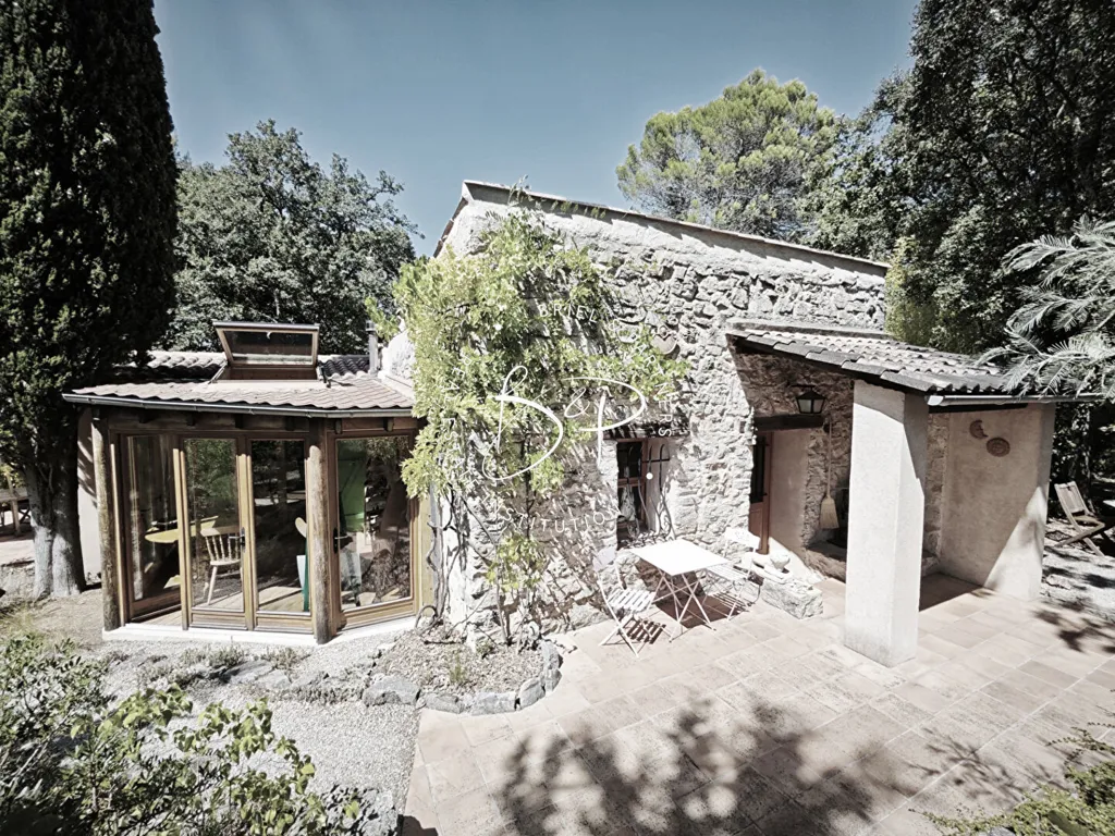Extérieur - Maison en Pierre avec Piscine à Lorgues
