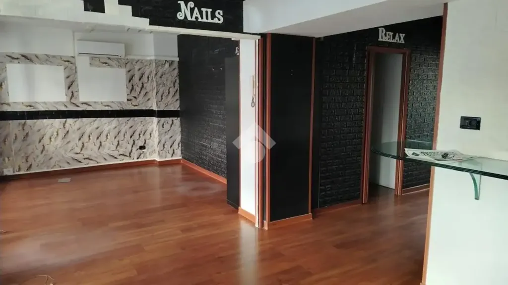 Entrée - Bright Studio Flat with Lift in Atripalda