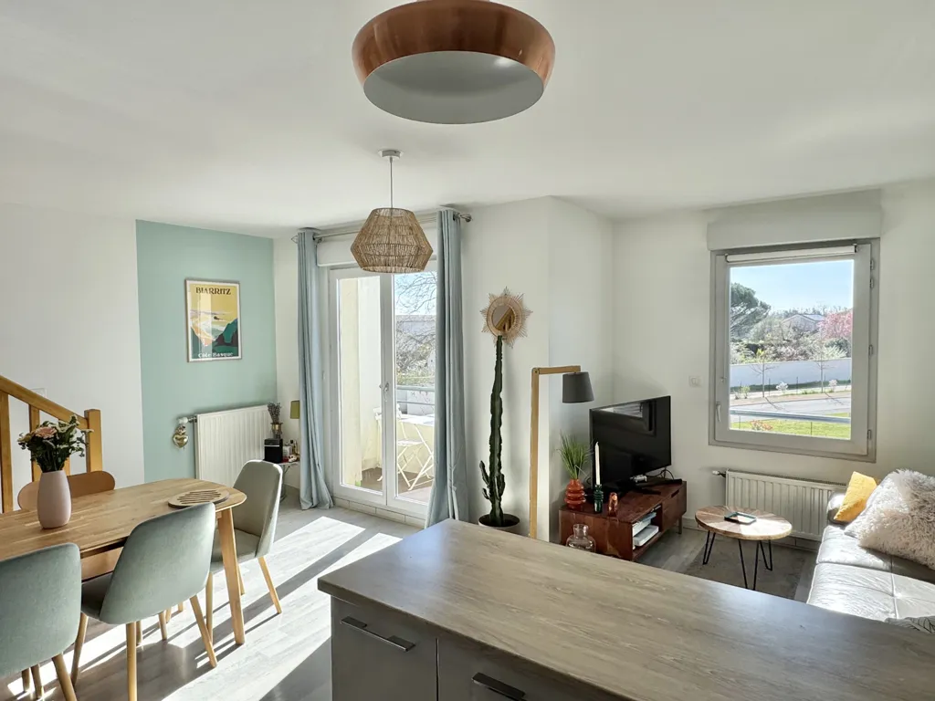 Sala da pranzo - Duplex Apartment with Balcony in Brindas