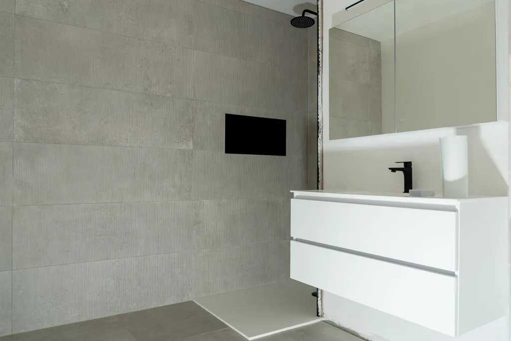 Vannitoad - New Apartment with Private Garden in Ougrée