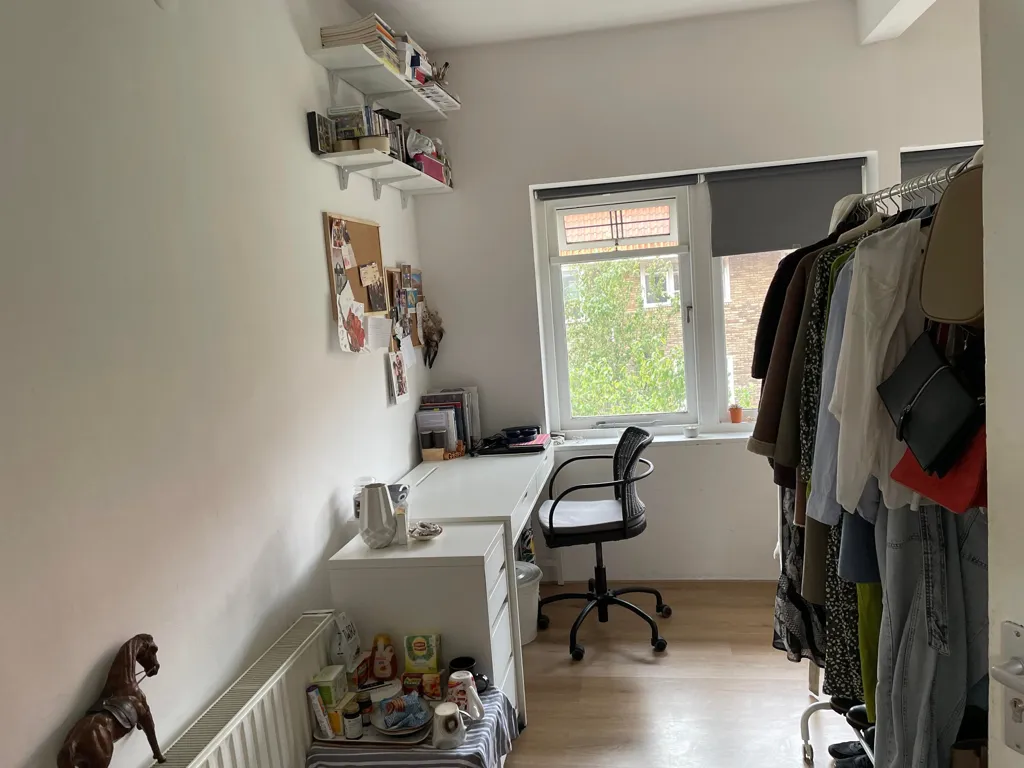 Bureau - Studio with Balcony in Groningen