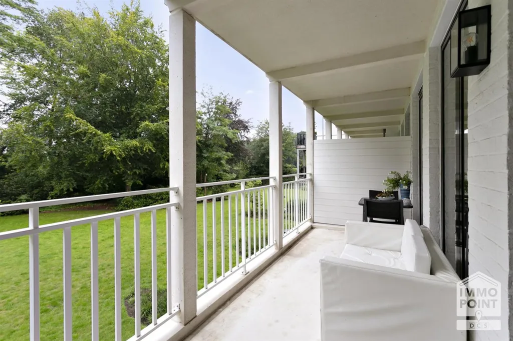 Balkon - Residential Flat with Park View in Quiet Area