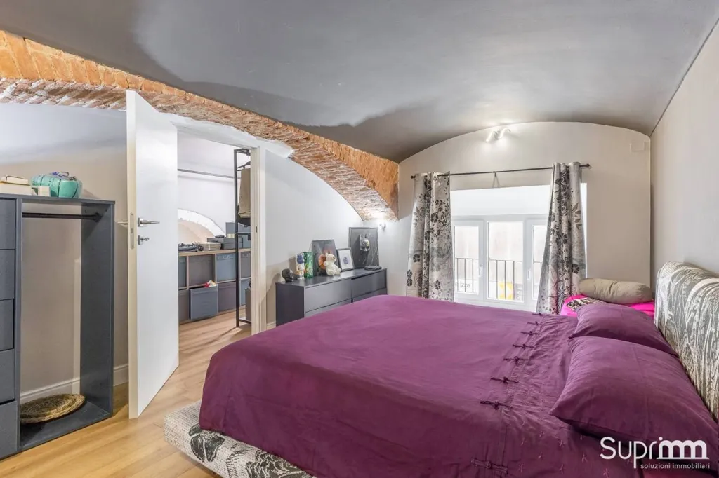 Chambres - Restored Apartment with Private Courtyard in Turin