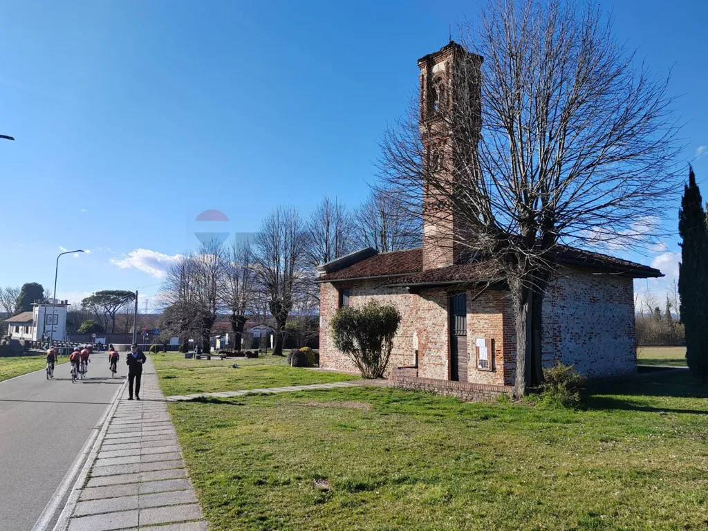 Buildable Land near Naviglio Grande, Nosate