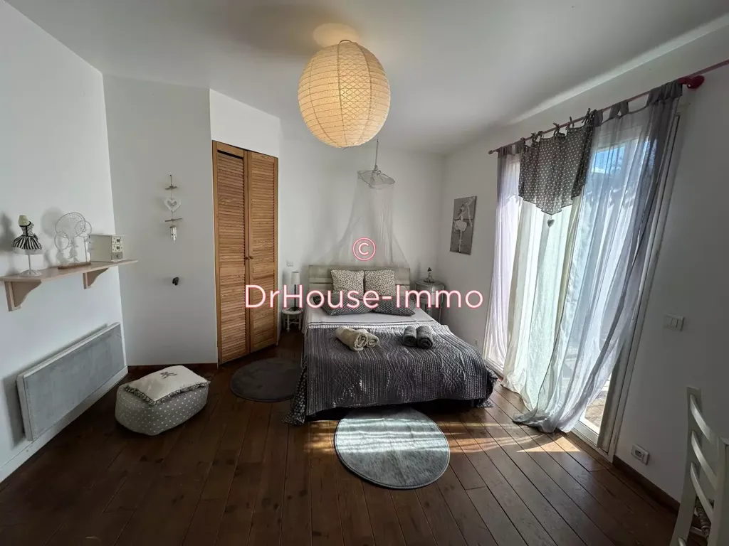 Chambres - Villa Lumineuse avec Piscine à Agde