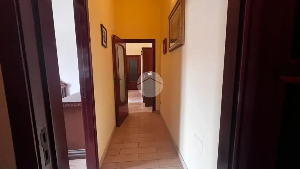 hallway_entrance