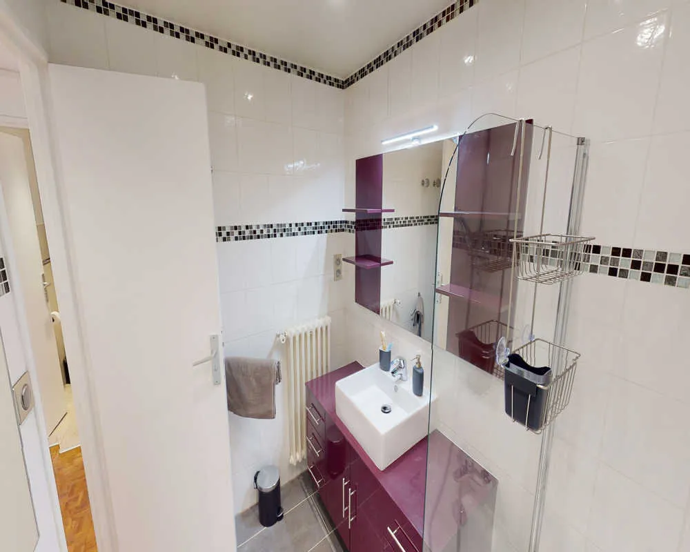 Appartement 5 pièces à Paris