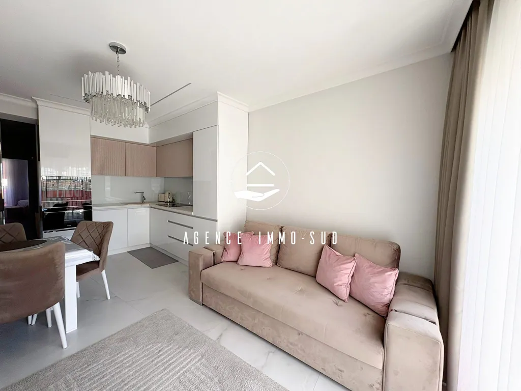 Elutuba - Renovated Flat with Balconies near Cagnes Hippodrome