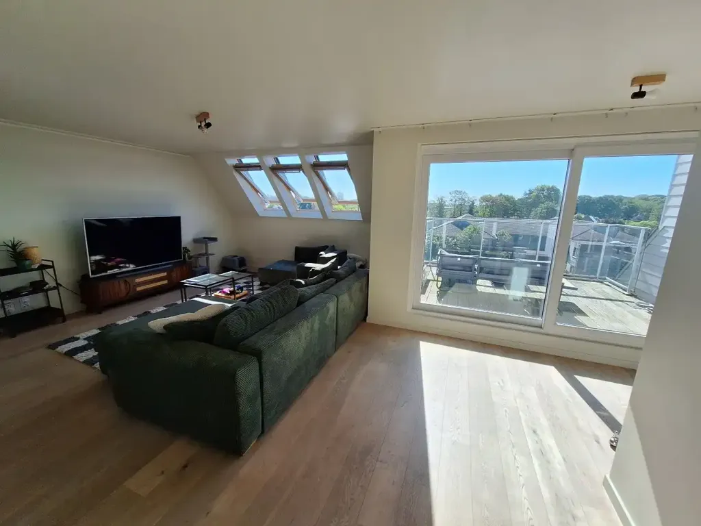 Elutuba - Duplex Apartment with Terrace in Beernem Centre
