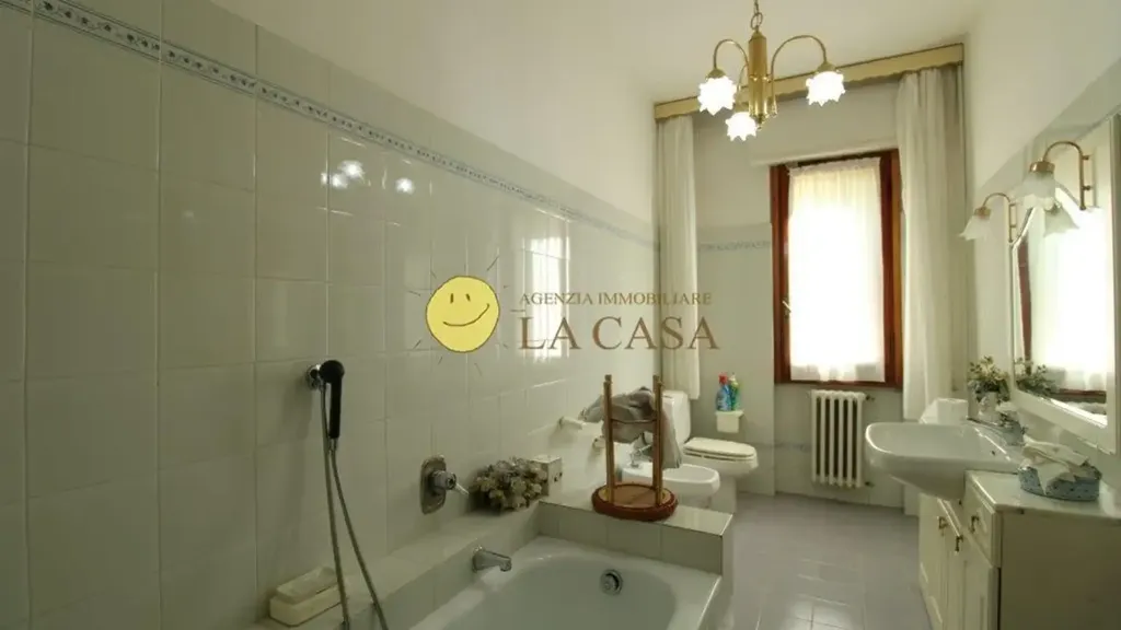 4-room apartment in IT