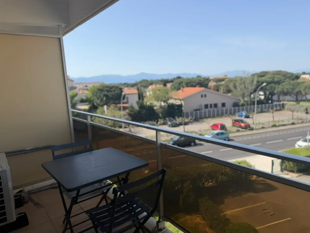 Balcon - Studio avec Vue Montagne à Canet-en-Roussillon