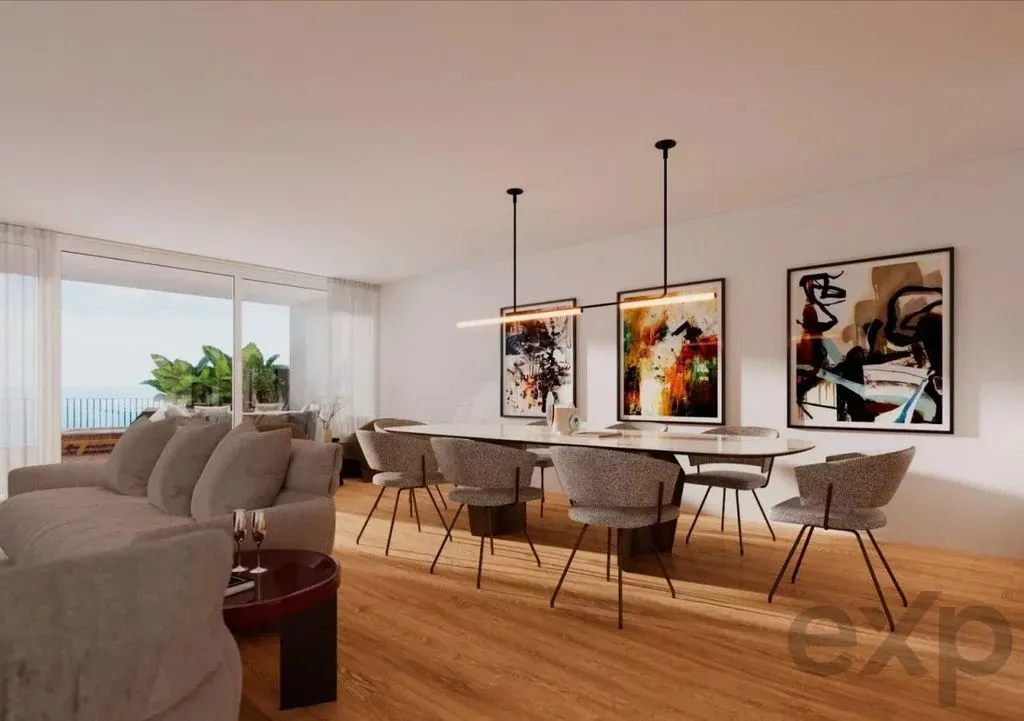 Dining Room - Modern Villa with Ocean View in Funchal
