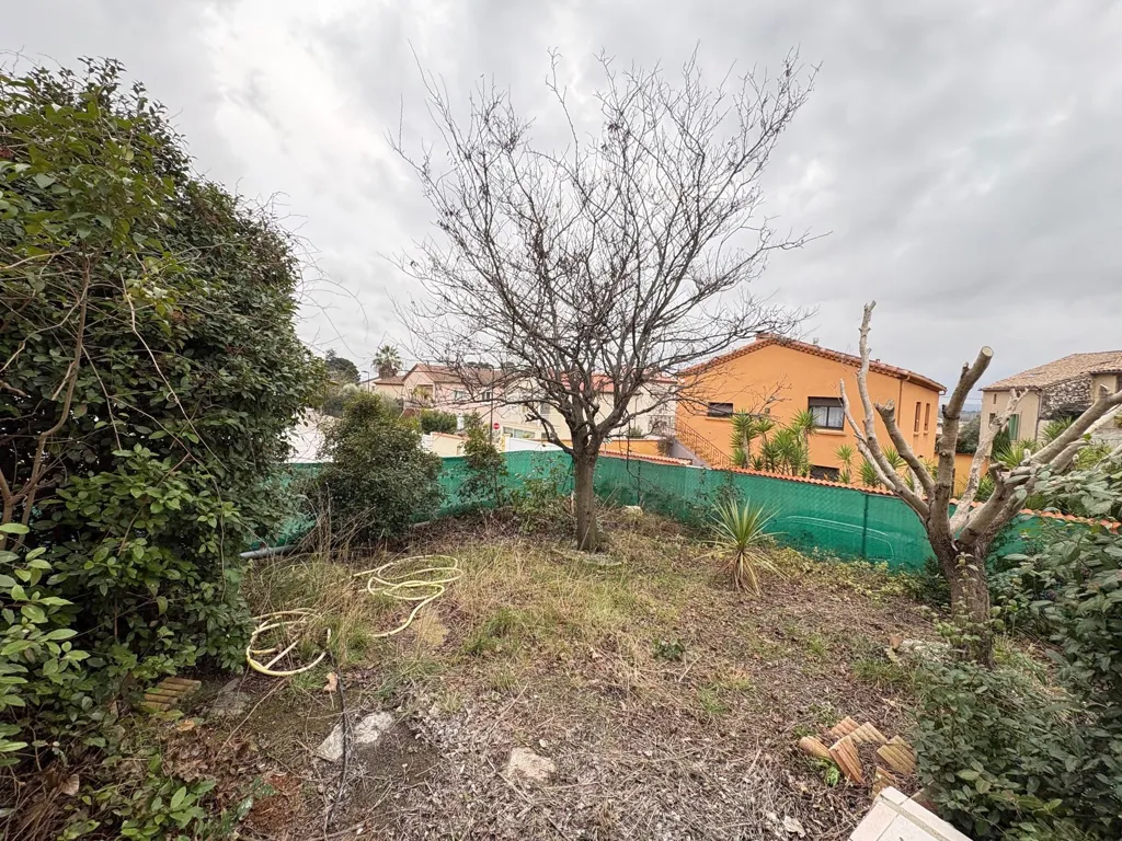 Aed - Villa with Enclosed Garden in Gignac