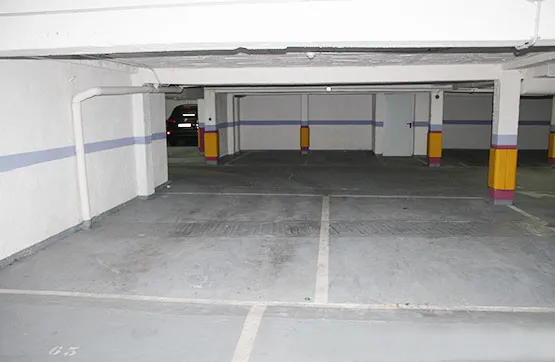 Garage - Garage in Ciudad Universitaria, Madrid