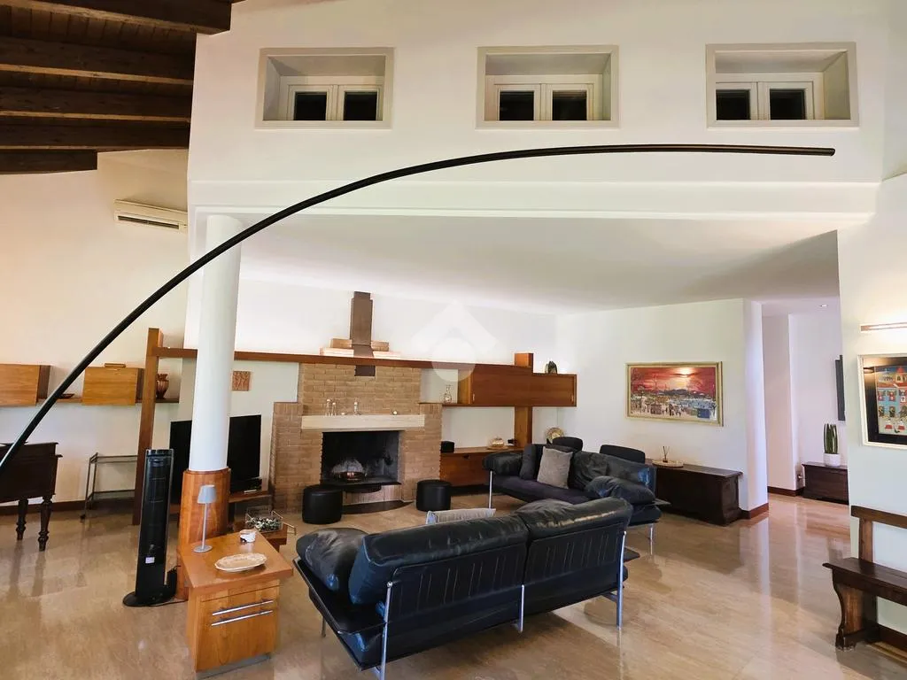 Elutuba - Villa with Private Park in Borgoforte