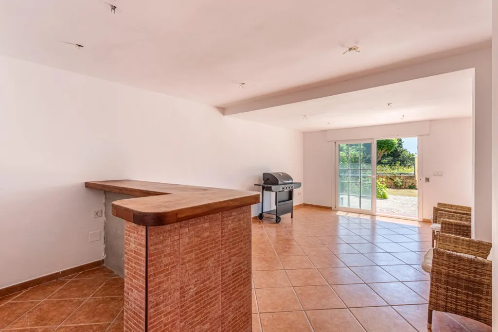 Terrazza - Chalet with Pool and Terrace in Seghers