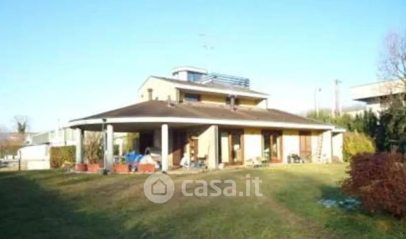 Välivaade - Terraced House with Garden in Gozzano