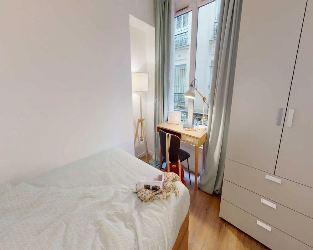 Appartement 4 pièces à Paris