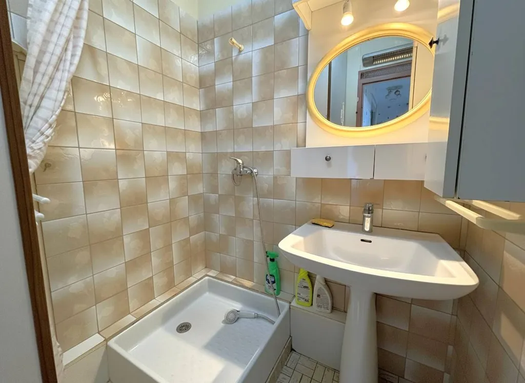 Bagni - 2-Bedroom Apartment with RER E Access in Pontault-Combault