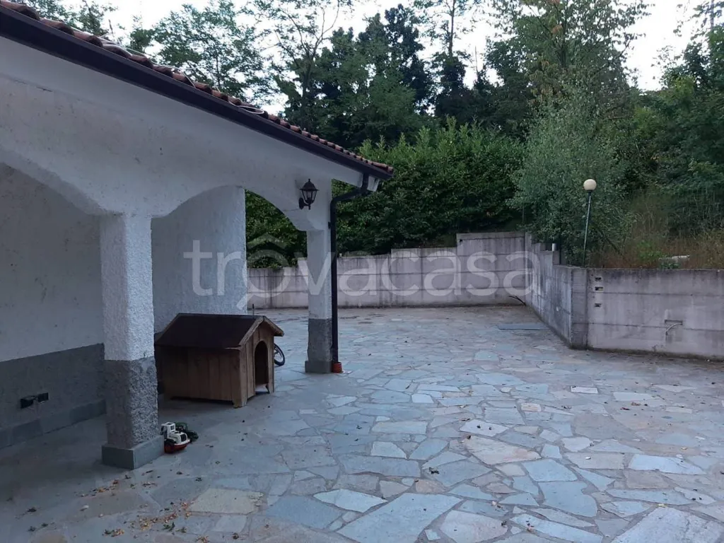 Terrass - Rustic Villa with Dual Ingress in Poggi San Siro