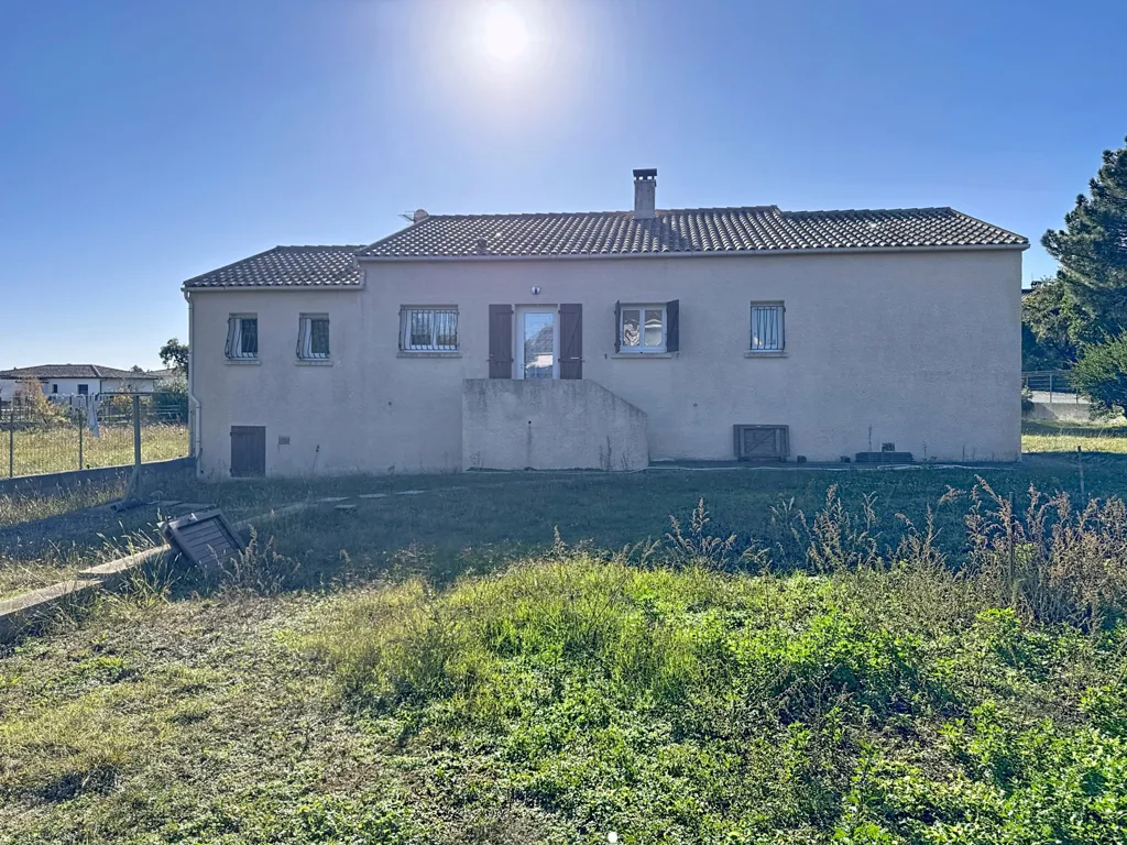 Extérieur - Maison de Plain-Pied avec Terrain Piscinable à Solaro